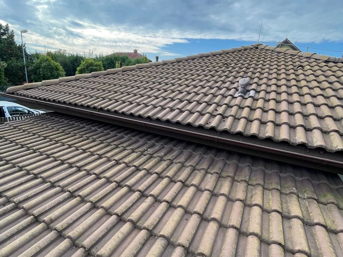 Betonová a pálená taška — Před